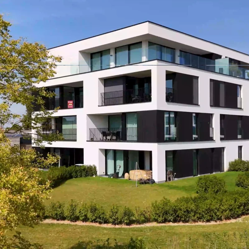 Vastgoedvideo met dronebeeld